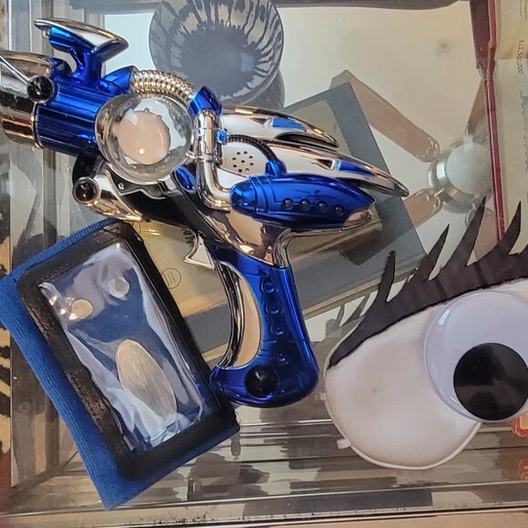 Futurama Turanga Leela Costume Kit - Picture 2 of 4